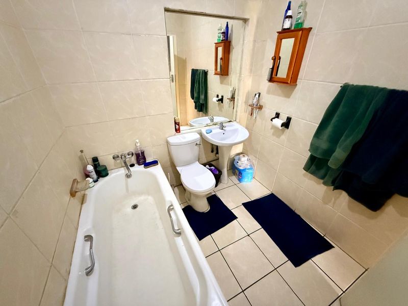 Cosy 2-Bedroom Home for Sale in Rothdene, Meyerton! - Photo 5