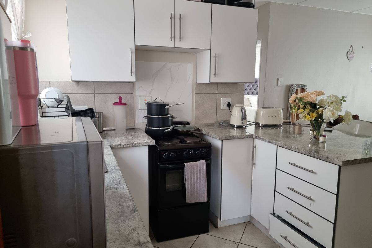 Apartment For Sale - Photo 3