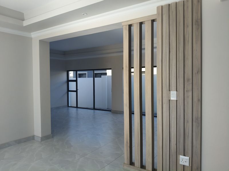 Brand-New Modern Home – Just Released! - Photo 8