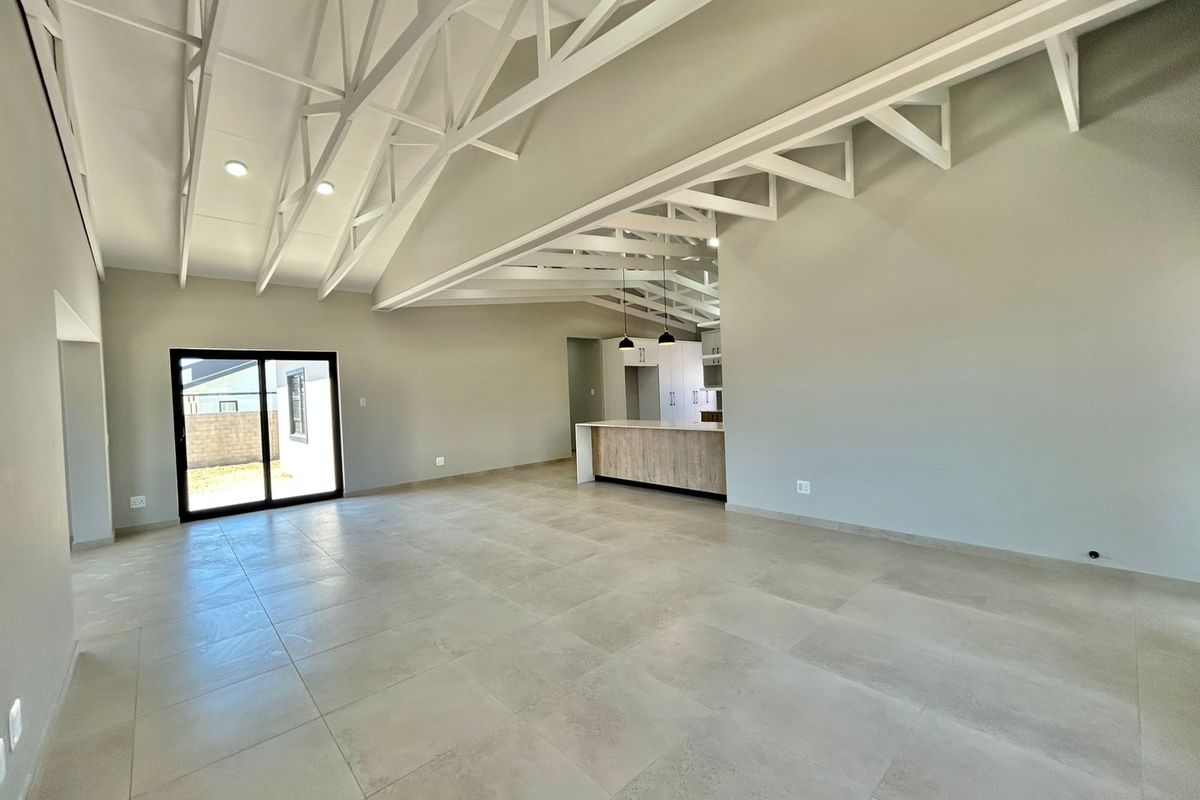 Contemporary Comfort on a Generous Stand - Photo 5