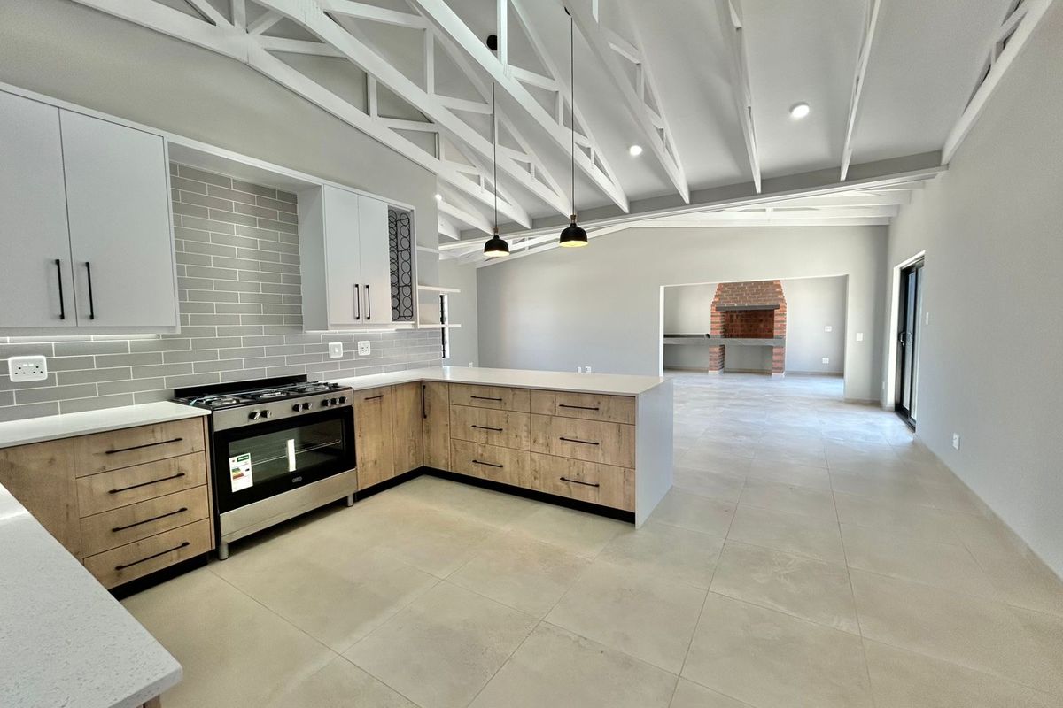 Contemporary Comfort on a Generous Stand - Photo 2