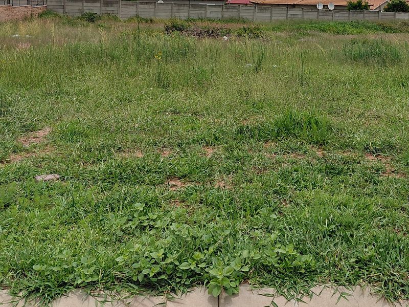 Prime Vacant Stand in Secure, Guarded Estate – Build Your Dream Home - Photo 1