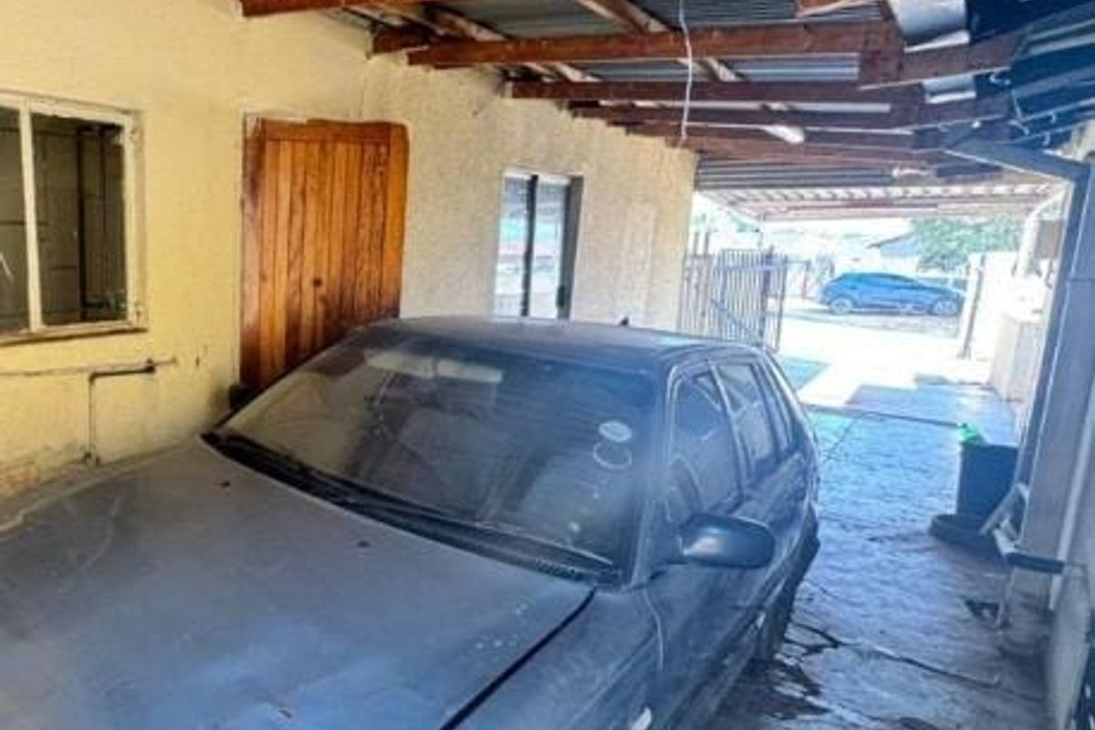 House For Sale In Alberton - Photo 4