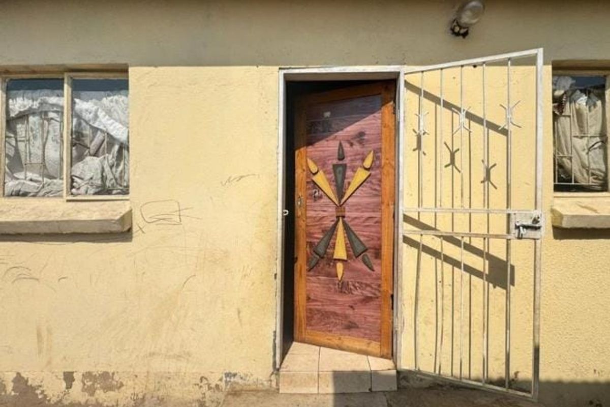 House For Sale In Alberton - Photo 3