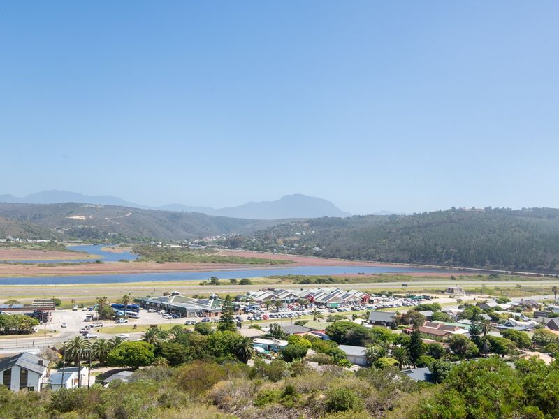 Plot in Southern Cross with uninterrupted Views – one of the last Stands! - Photo 2