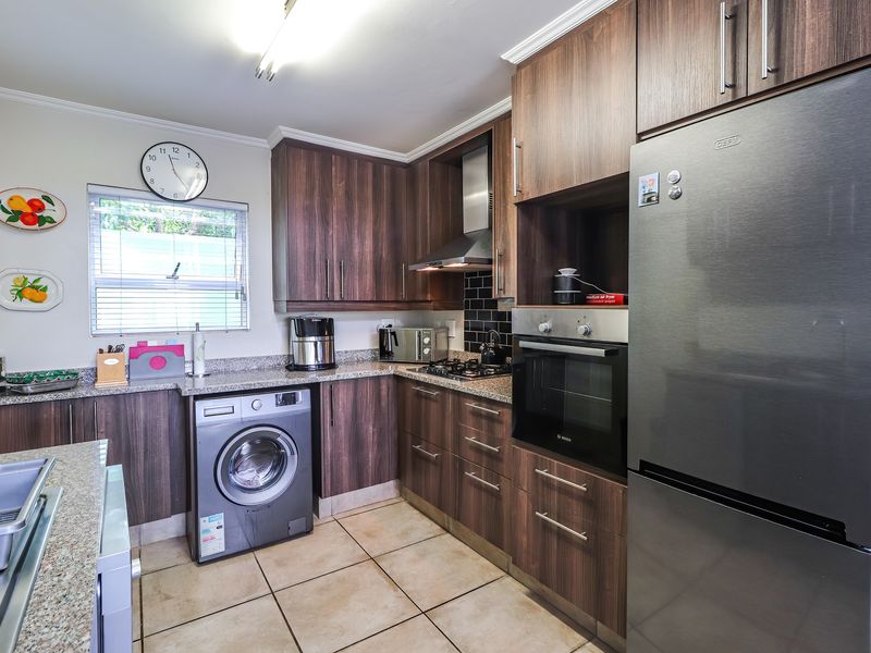 2 Bedroomed Townhouse at Retirement Village in Broadacres - Photo 10