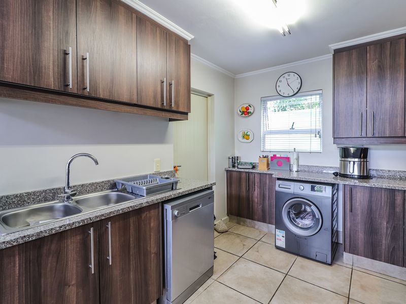 2 Bedroomed Townhouse at Retirement Village in Broadacres - Photo 9