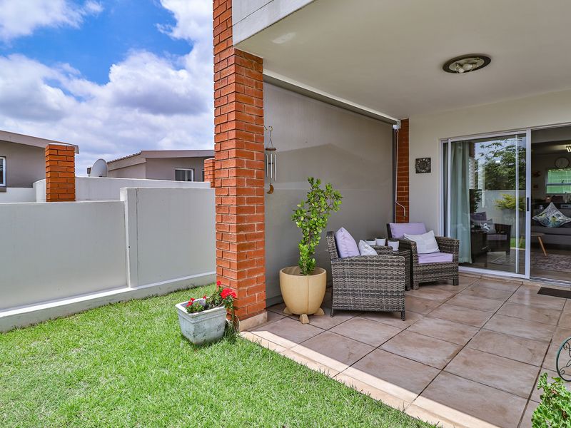 2 Bedroomed Townhouse at Retirement Village in Broadacres - Photo 1