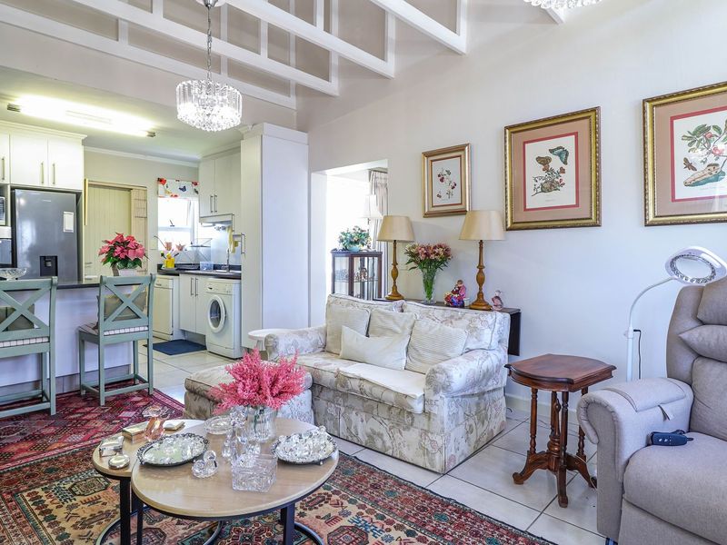 2 Bedroomed Townhouse for sale in Broadacres - Photo 10