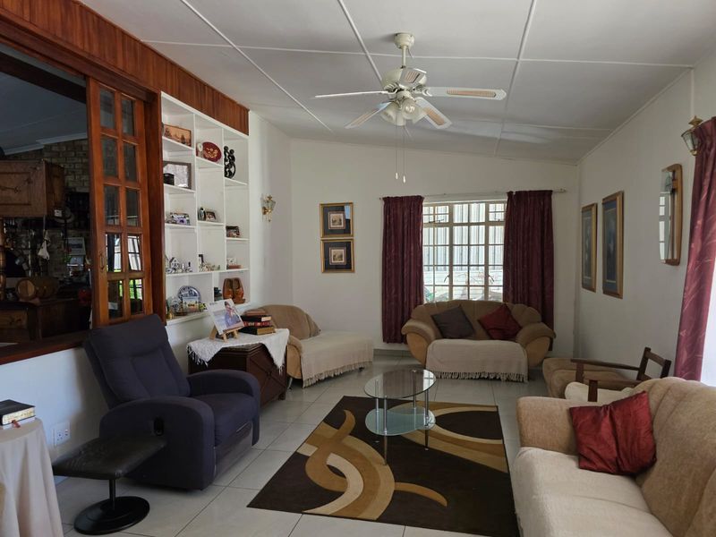 Beautiful 3-Bedroom House for Sale in Sasolburg! - Photo 8