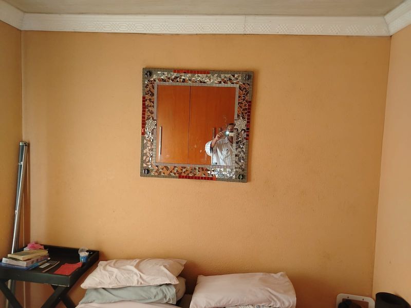 Family Retreat in Savanna City - Photo 8