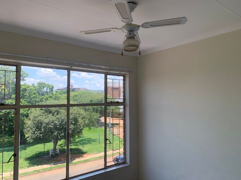 Two Bedroom Rental: Utilities Included, Prepaid Electricity - Photo 9