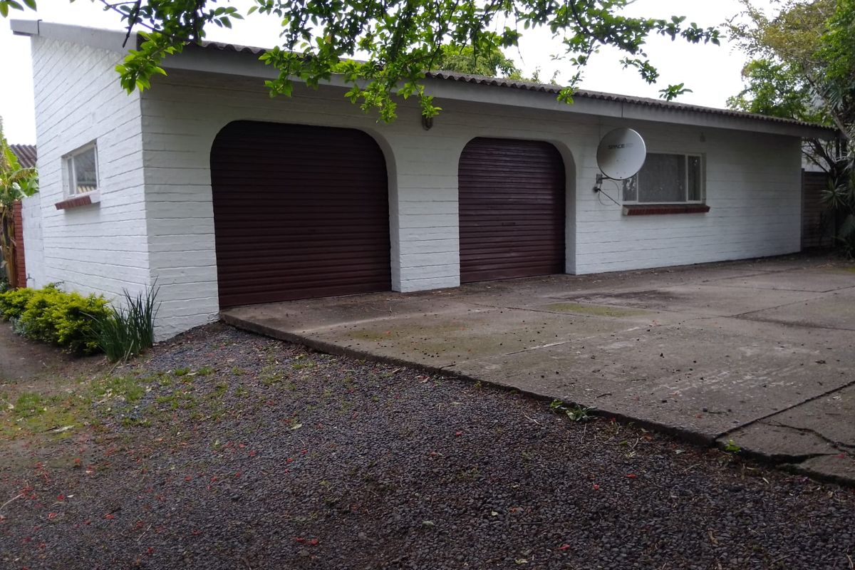 Convenient & Cozy house - Photo 3