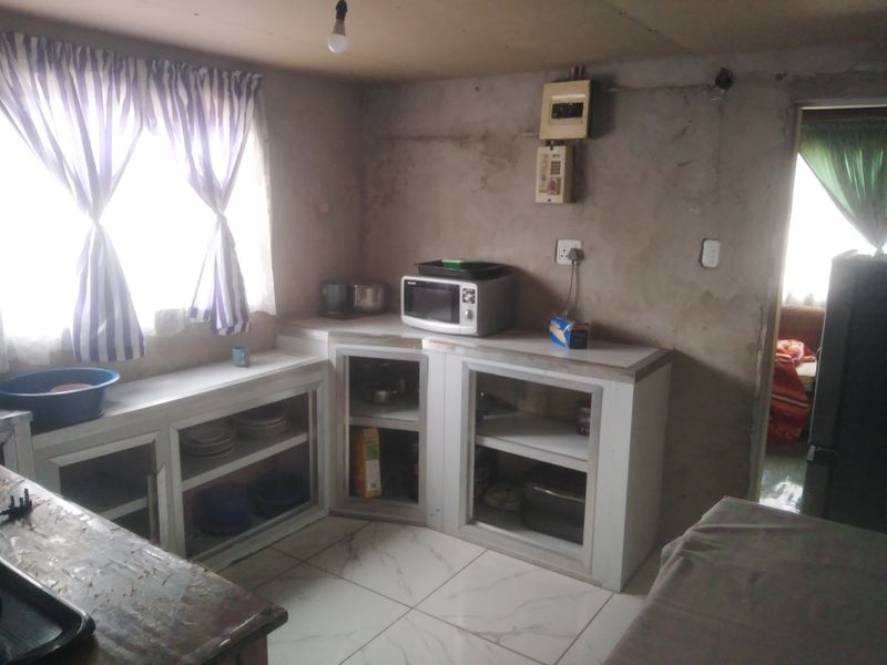 Bargain Rosedale Home – Only R320,000! - Photo 5