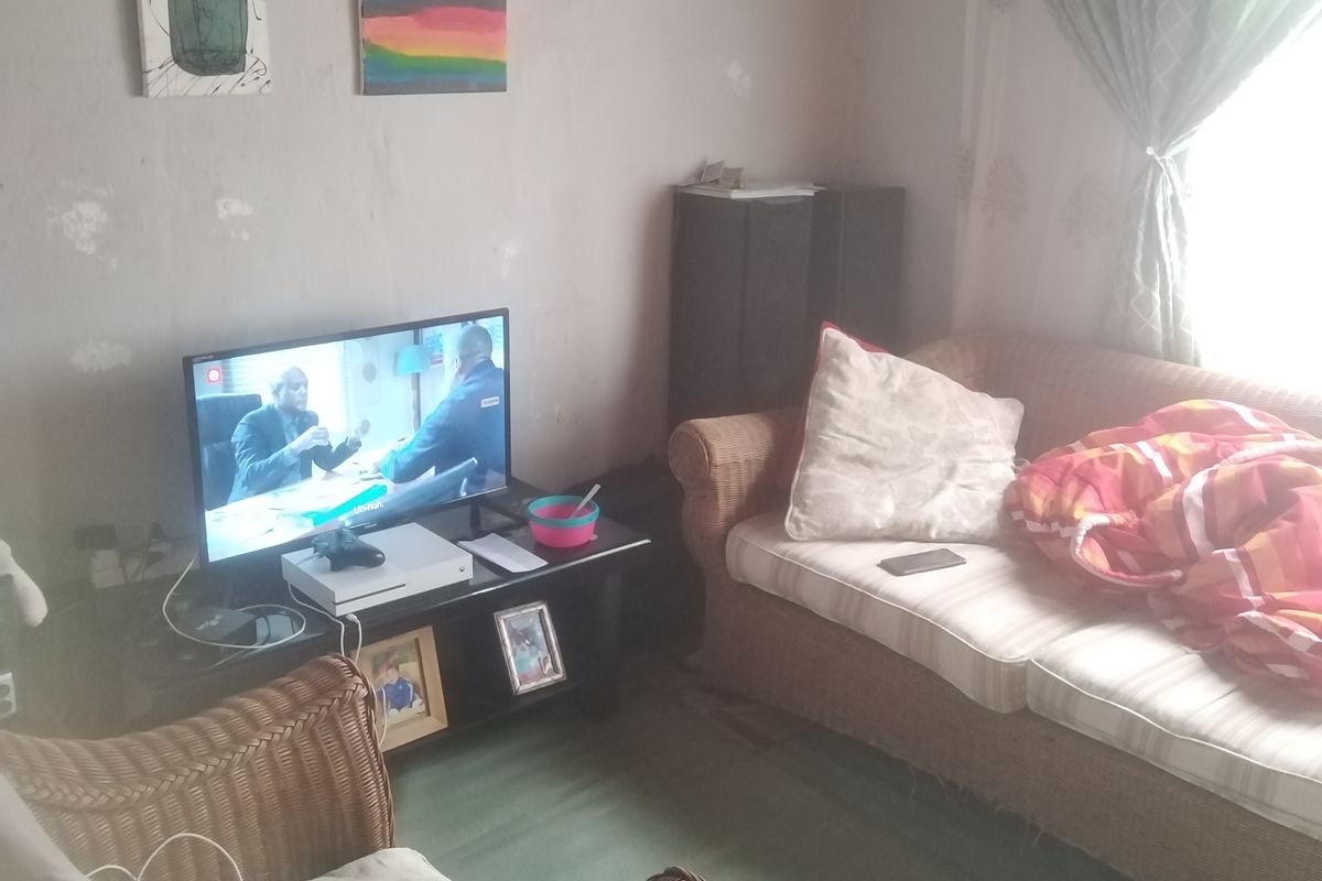 Bargain Rosedale Home – Only R320,000! - Photo 3