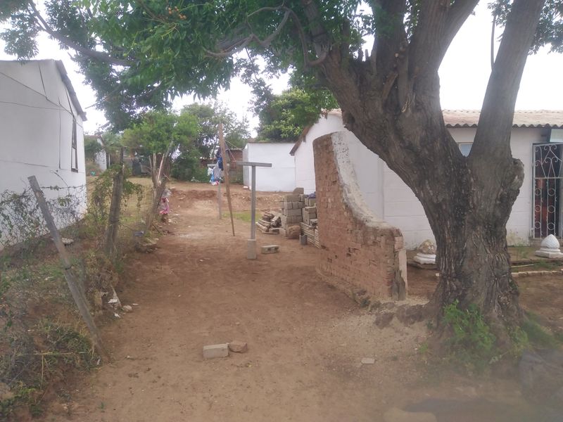 Bargain Rosedale Home – Only R320,000! - Photo 9