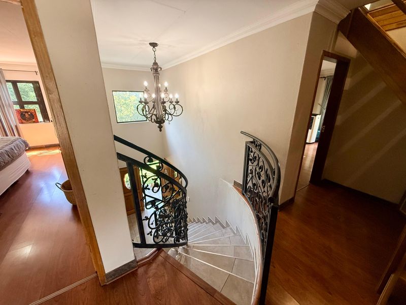 Stunning Modern Family Home with Granny Flat in Secure Meyerton Complex - Photo 10