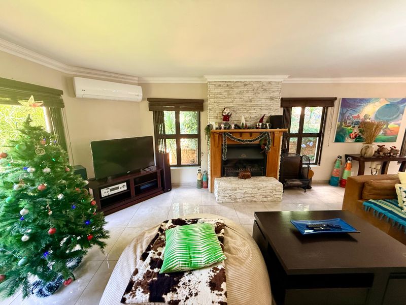 Stunning Modern Family Home with Granny Flat in Secure Meyerton Complex - Photo 5