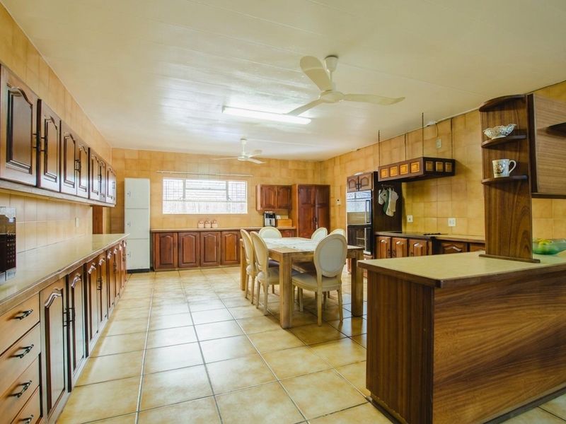 3 Bed Home 2 Flatlets For Sale Les Marais - Photo 10