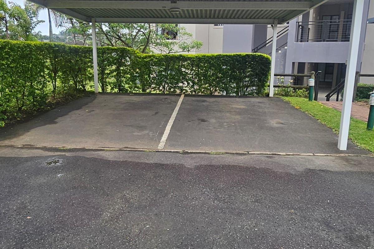 Palm Lakes townhouse investment - Photo 4