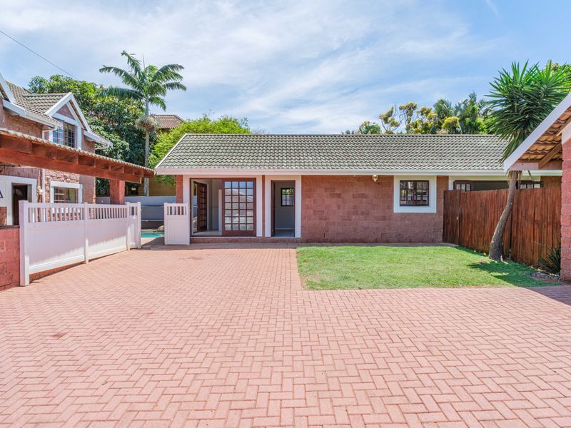 Sea Views, Serious Space & Ultimate Entertaining – This One Has It All! Ballito - Photo 2