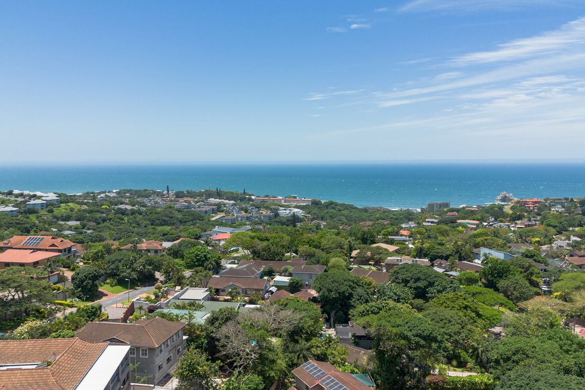 Sea Views, Serious Space & Ultimate Entertaining – This One Has It All! Ballito - Photo 3