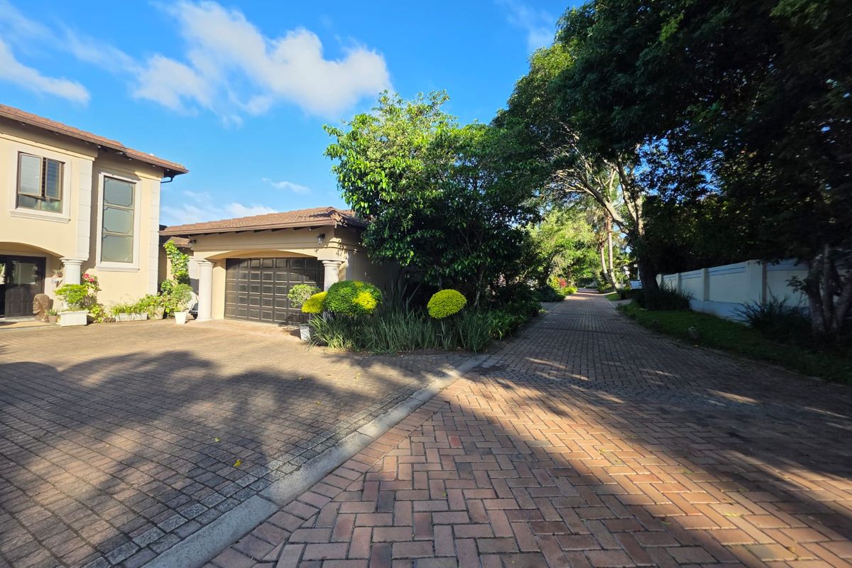 Family home for Sale in Umhlali Golf Estate – Secure Estate Living with Fairway Views - Photo 2