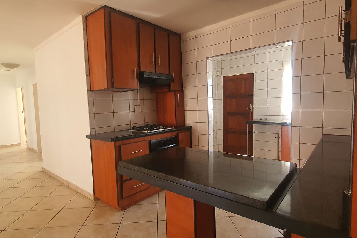 House For Sale In Heidelberg - Photo 3