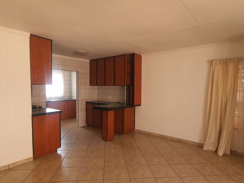 House For Sale In Heidelberg - Photo 2