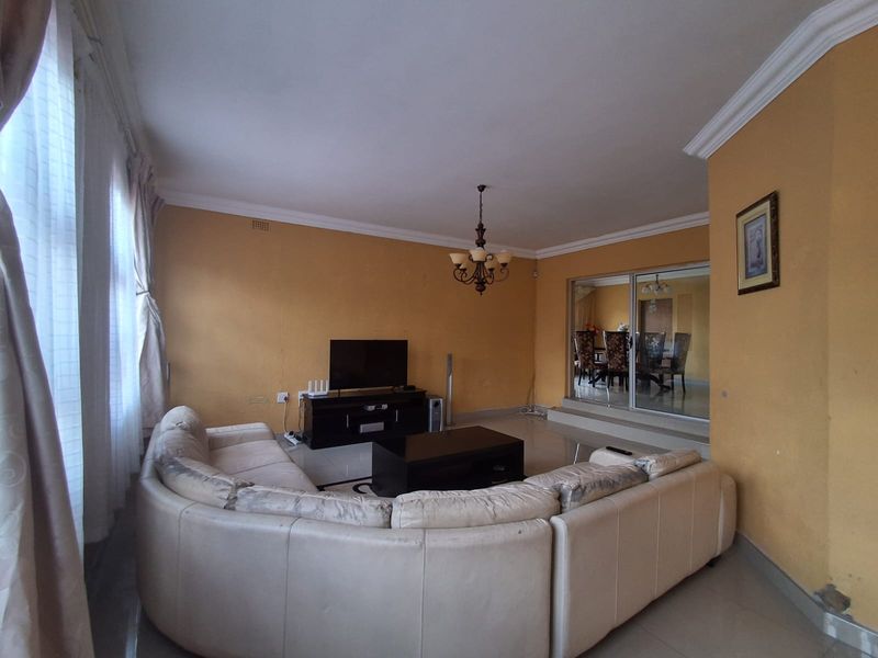 Immaculate and well kept 4 Bedroom Family Home in Waldrift, Vereeniging. - Photo 10