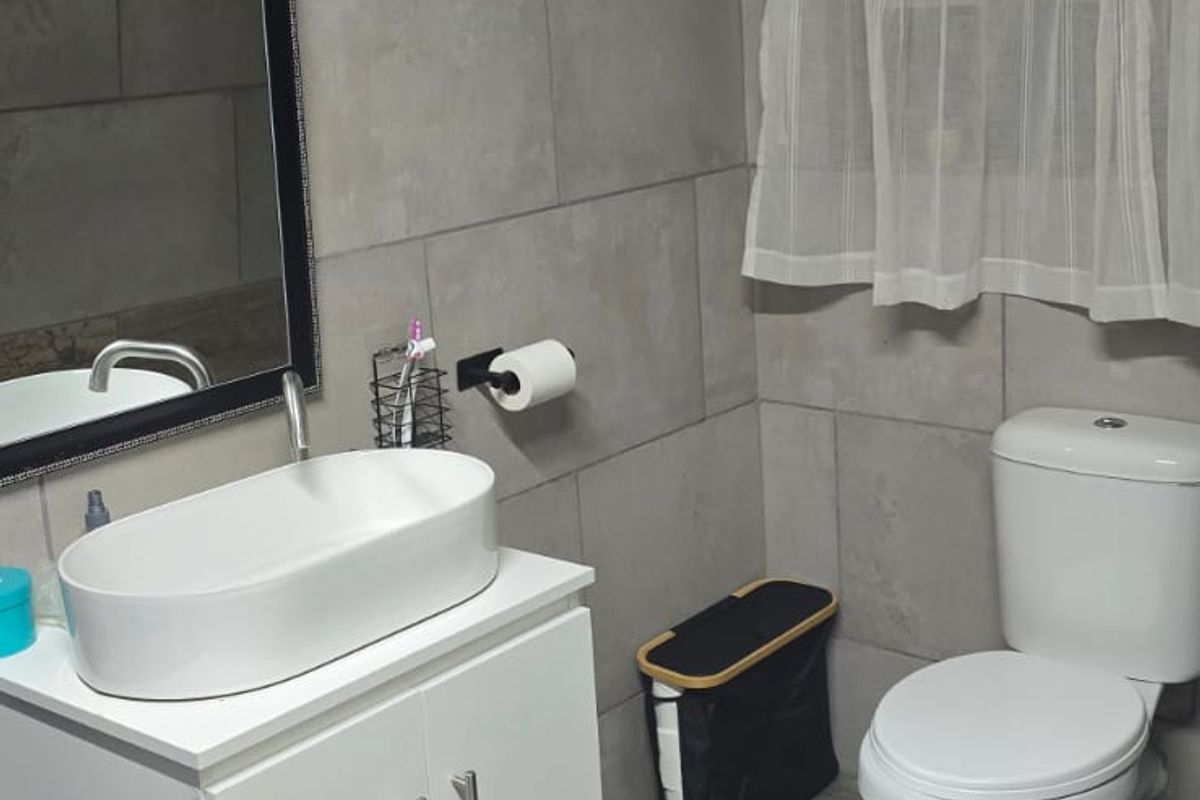 Excellent Investment Opportunity – Property for Sale in Vaalpark! - Photo 4