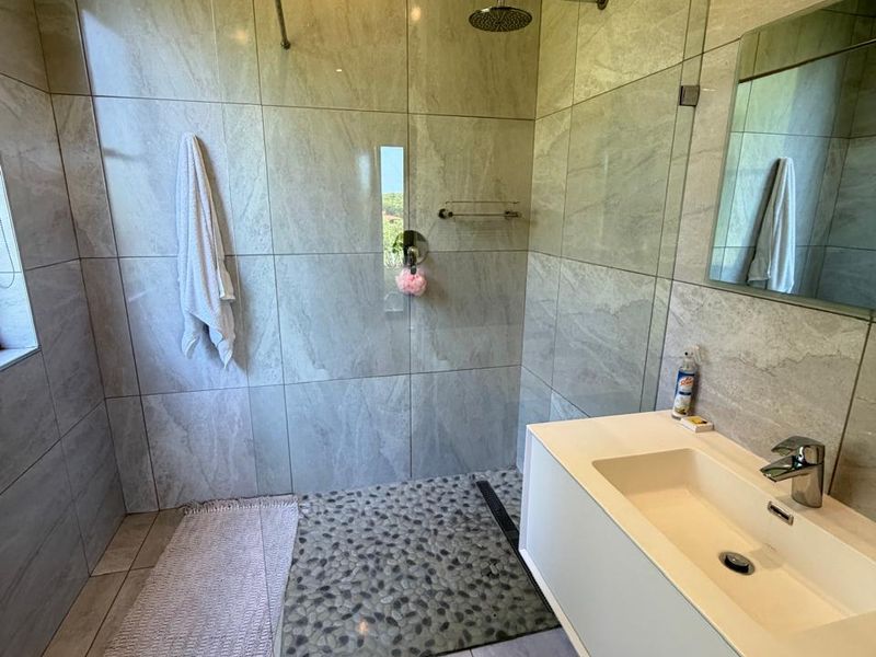 Luxury Modern Home with Golf, Dam & Ocean Views | Zimbali - Photo 8