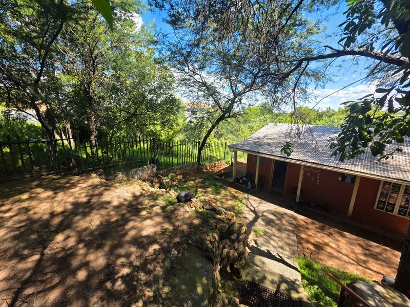 Beautiful 2-Bedroom House for Sale in Vaaloewer - Photo 5