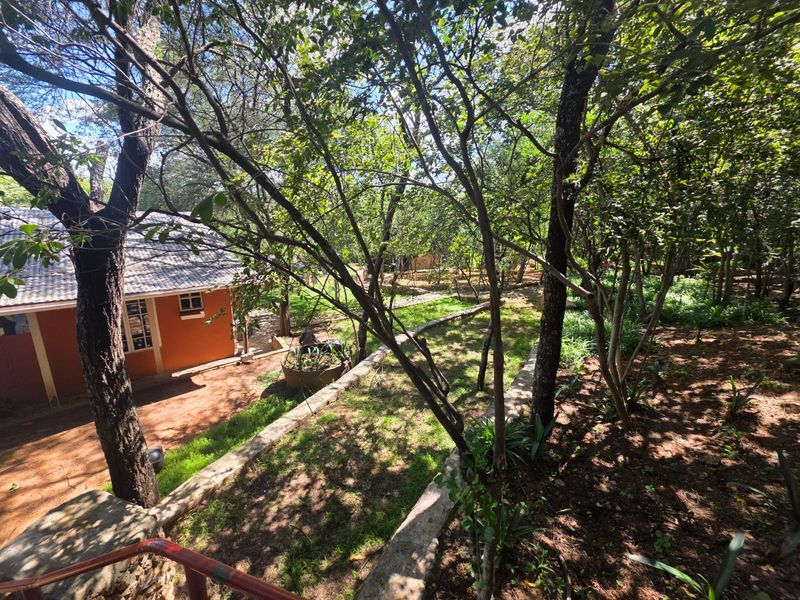 Beautiful 2-Bedroom House for Sale in Vaaloewer - Photo 2