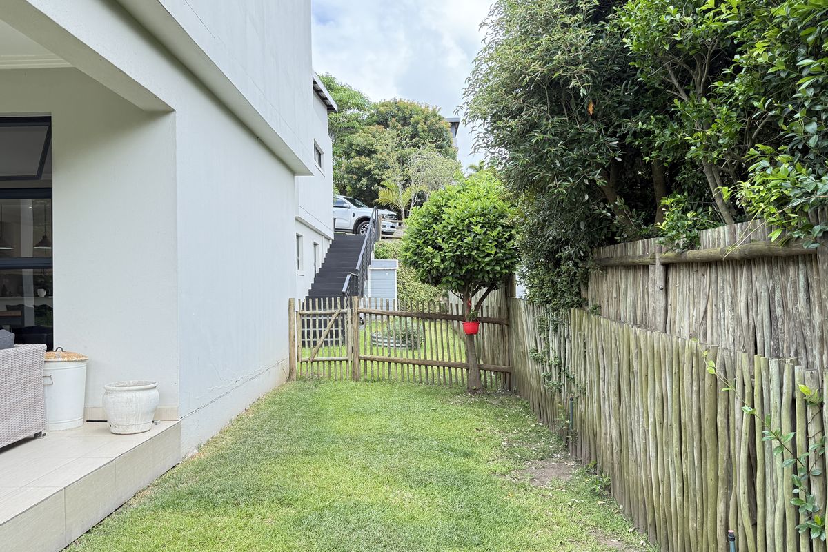 Spacious Family Home - Photo 2