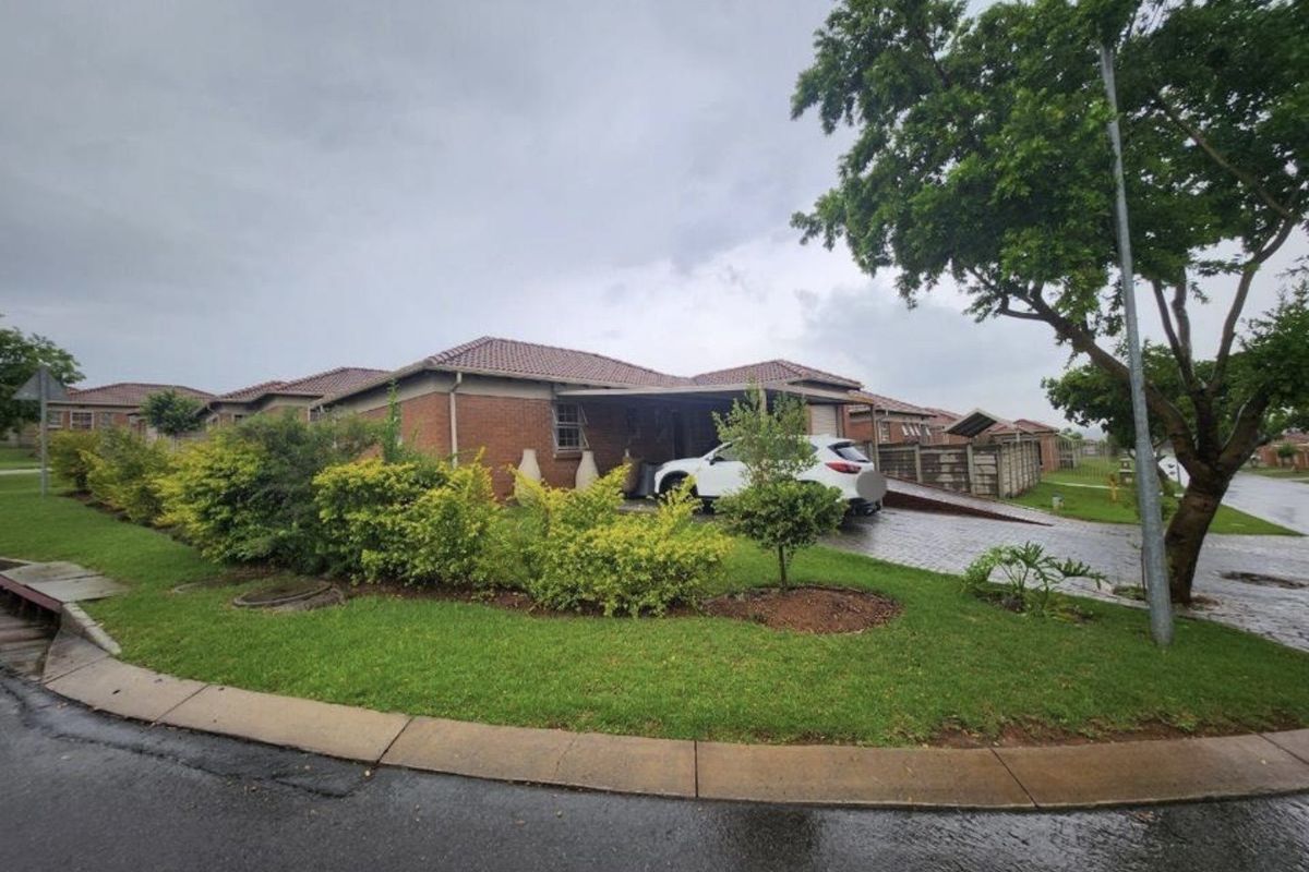 3 bedroom house for sale in Thatch Hill Estate - Photo 2