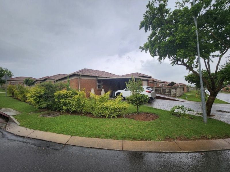 3 bedroom house for sale in Thatch Hill Estate - Photo 2