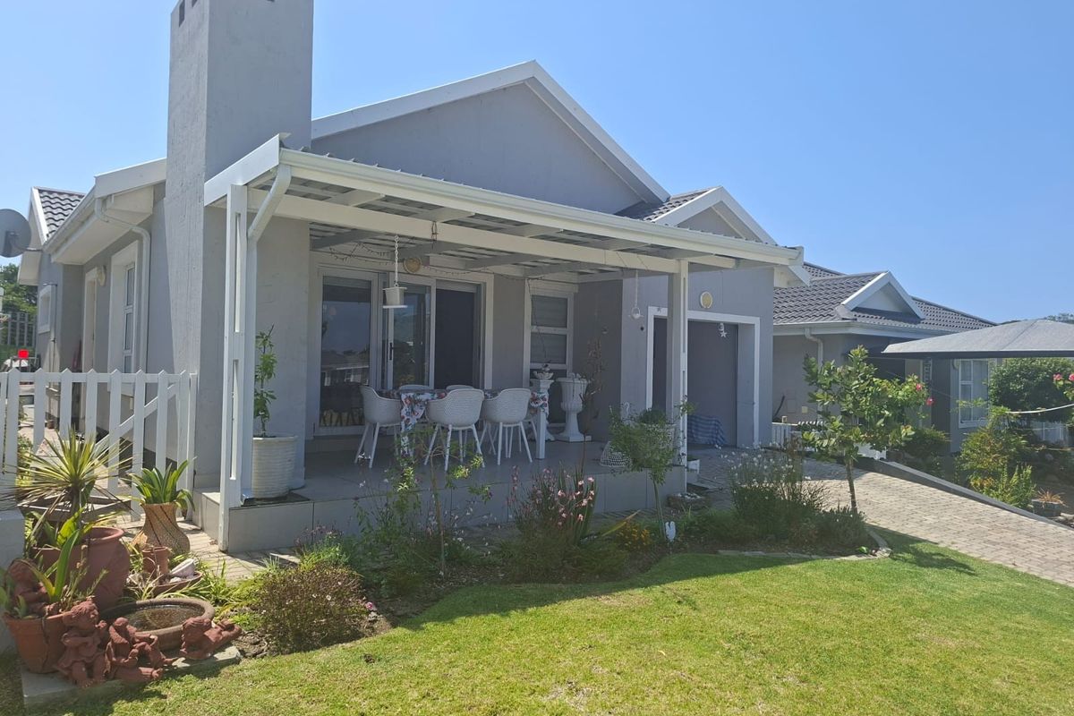 Exceptional property in the Garden Route - Photo 2