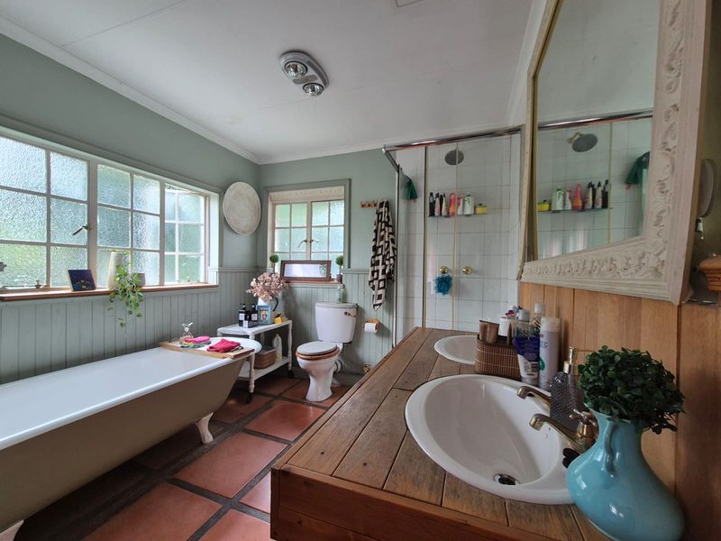 !Peaceful and Quiet Secured Area! - Photo 10