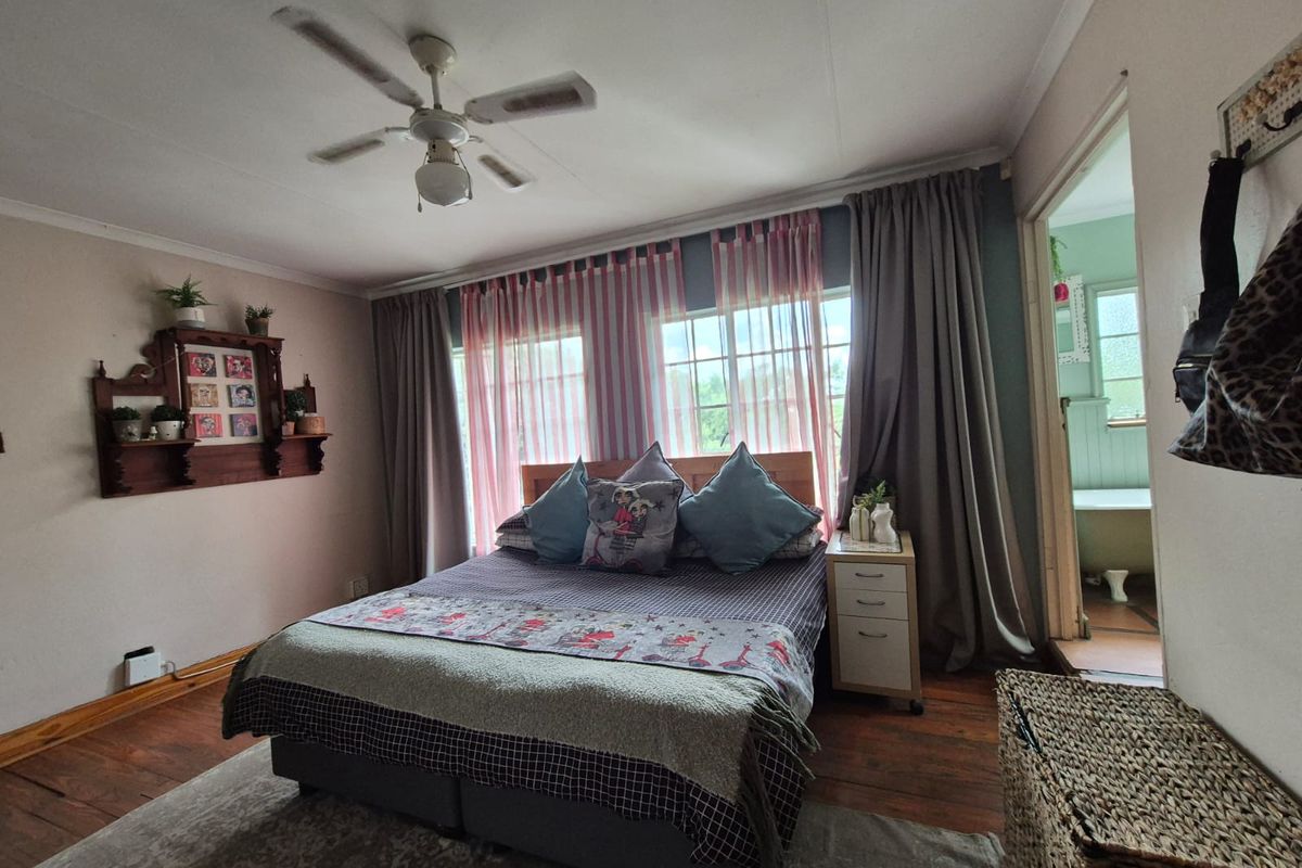 !Peaceful and Quiet Secured Area! - Photo 4