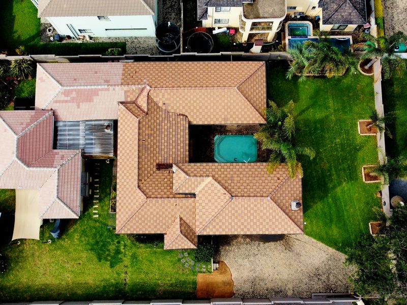 Discover the epitome of elegance and comfort in this immaculate double-storey Tuscan family home. - Photo 8