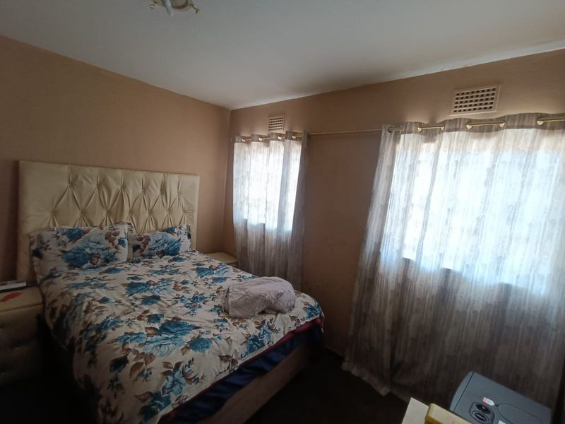 Secure 2-Bed Apartment | Prime Location. - Photo 8