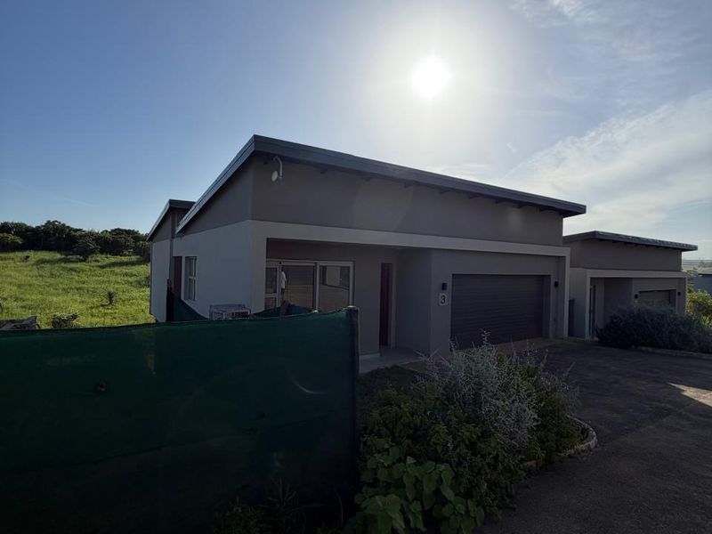 Modern Four-Bedroom Home in Exclusive Palm Lakes Development - Photo 3