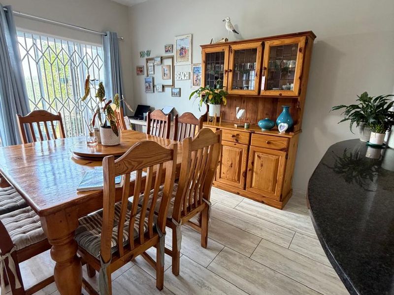 Wake up to the ocean – every single day. - Photo 9