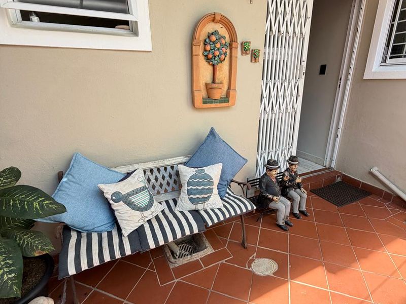 Wake up to the ocean – every single day. - Photo 6