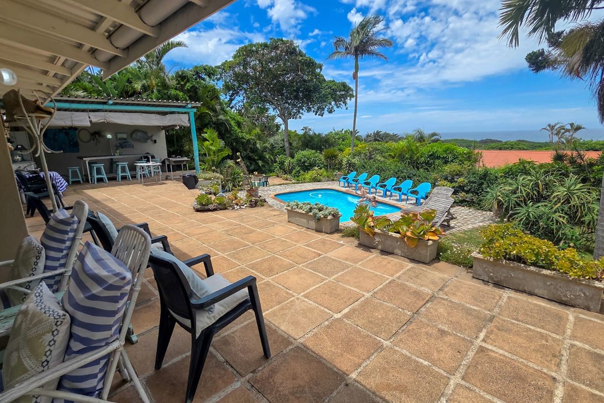 Fully Furnished 5 Bedroom Home for Sale in Southport, Port Shepstone - Photo 2