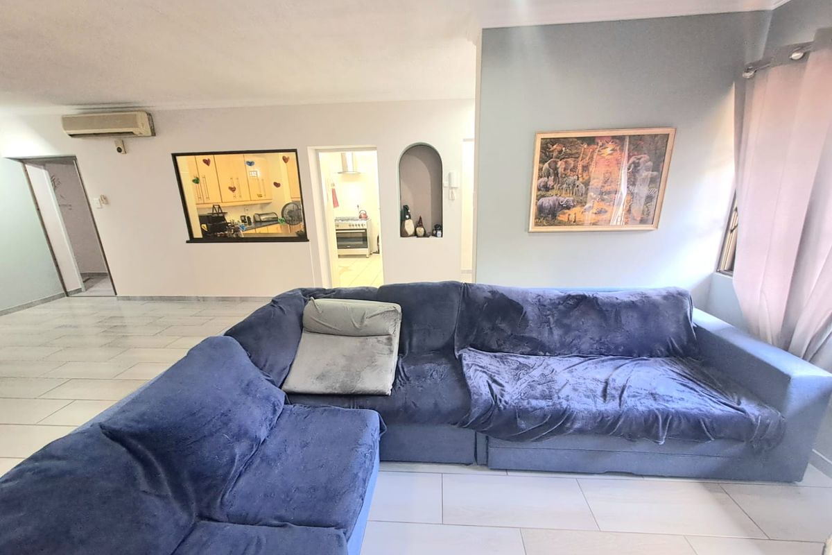 MODERN, SPACIOUS TOWNHOUSE IN SOUGHT-AFTER THREE RIVERS PROPER. - Photo 5