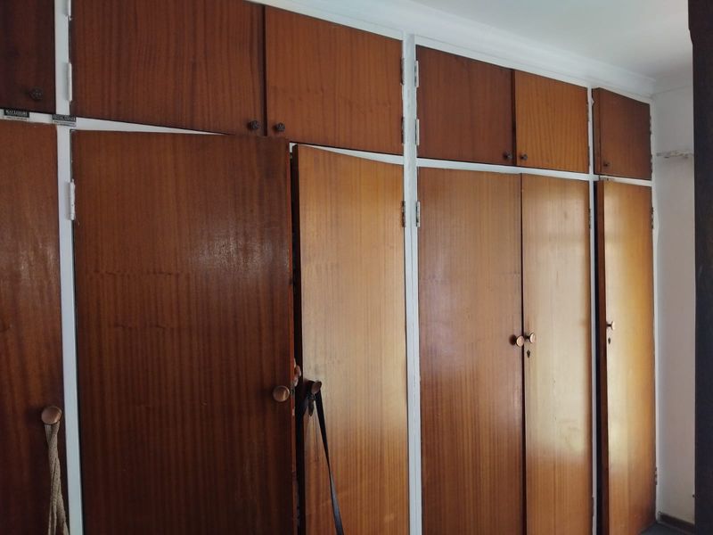 3 Bedroom in complex - Photo 8