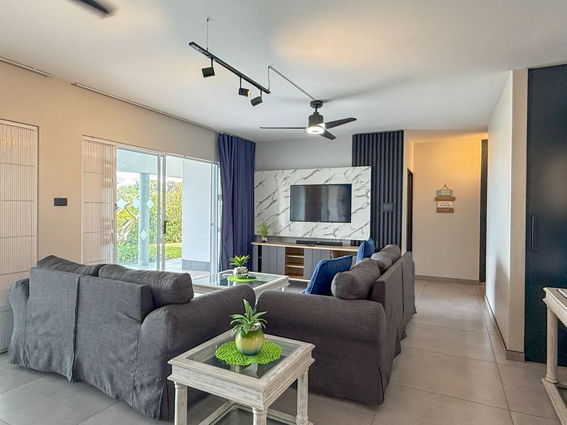 PRIME COASTAL APARTMENT WITH SEA VIEW FOR RENT - Photo 8