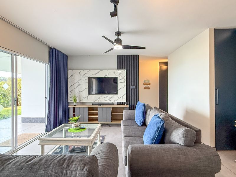 PRIME COASTAL APARTMENT WITH SEA VIEW FOR RENT - Photo 5